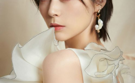 短发女飒写真,展现独立自信的女性魅力