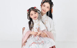 亲子汉服写真动作,古风写真动作演绎时光美好